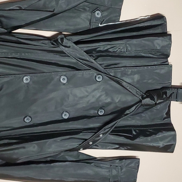 Avenue PVC Belted Trench Coat - Picture 5 of 7